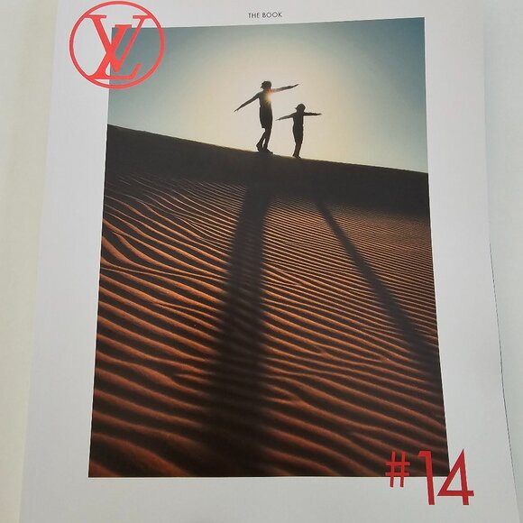 Authentic Louis Vuitton Edition #14 Book - Picture 1 of 3